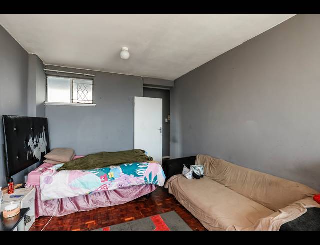 2 BEDROOM APARTMENT FOR SALE IN SOUTH BEACH